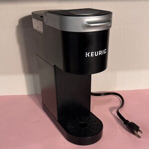 Keurig Black and Silver Coffee Brewer